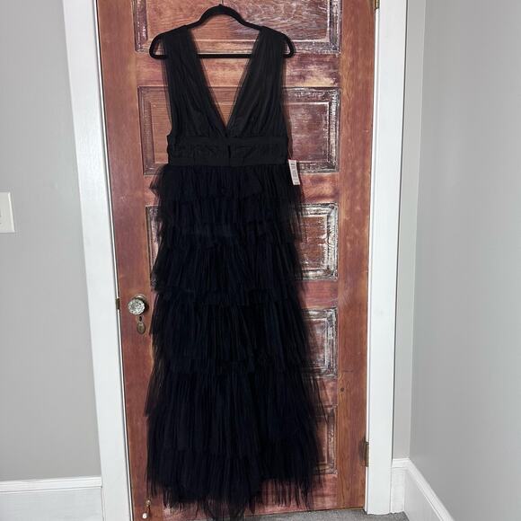 True Decadence Eliza Plunge V-Neck Layered Tulle  Dress in Black Size US 10 NWT - Picture 7 of 8